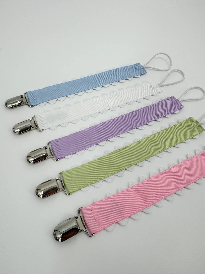 Paci Clips